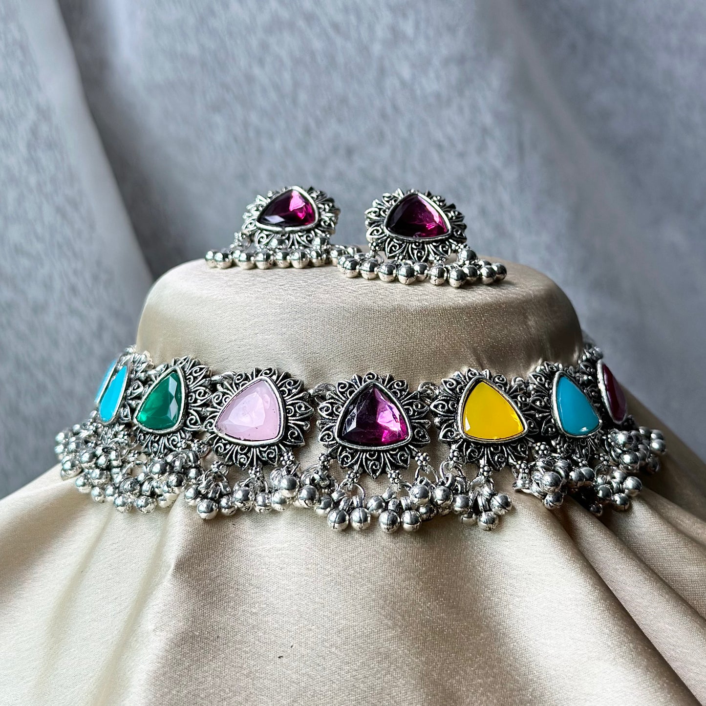 OXIDIZED GEMS (Triangle)