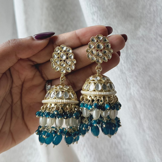 AASHNA Jhumka